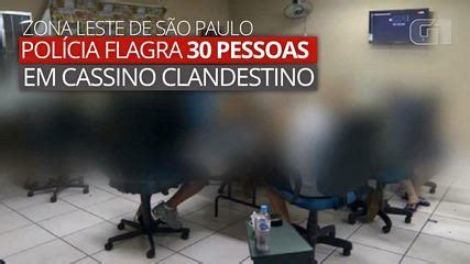 Polícia flagra cassino clandestino com jogador e cantor em SP